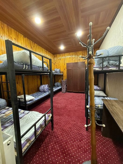 Ижара кизларга уй. ijara faqat qizlar uchun yotoqhona yangi qurilgan