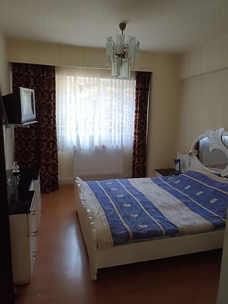 Apartament 3 camere