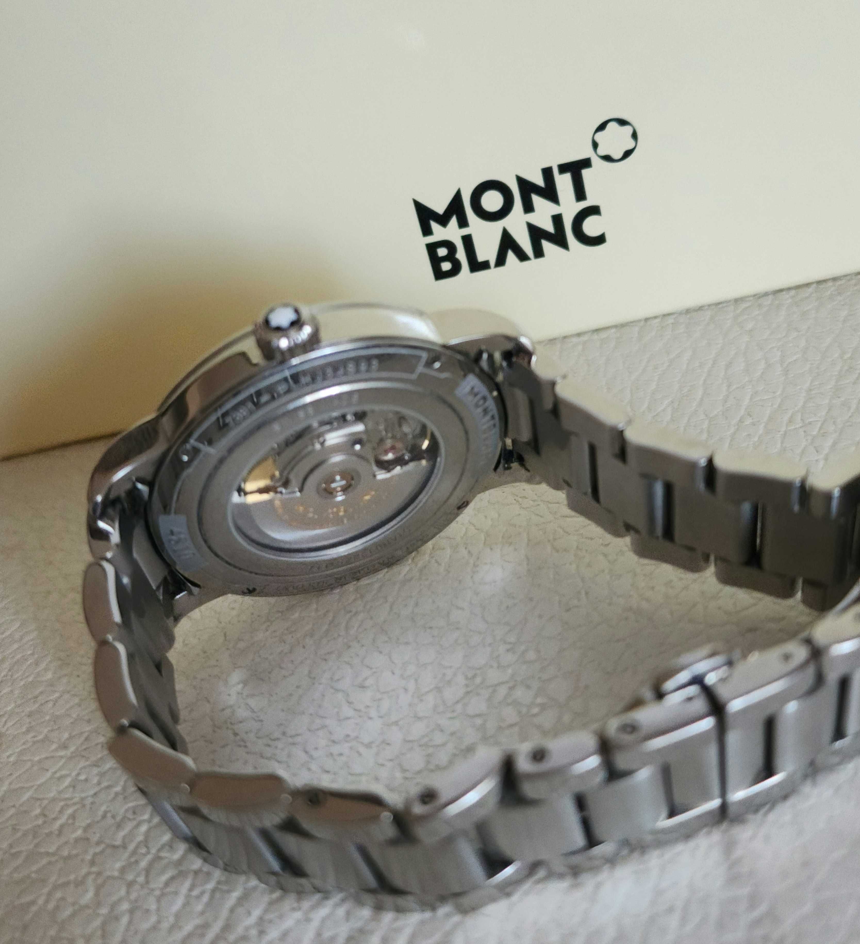 Montblanc 4810 Day-Date Automat - елегантен швейцарски мъжки часовник