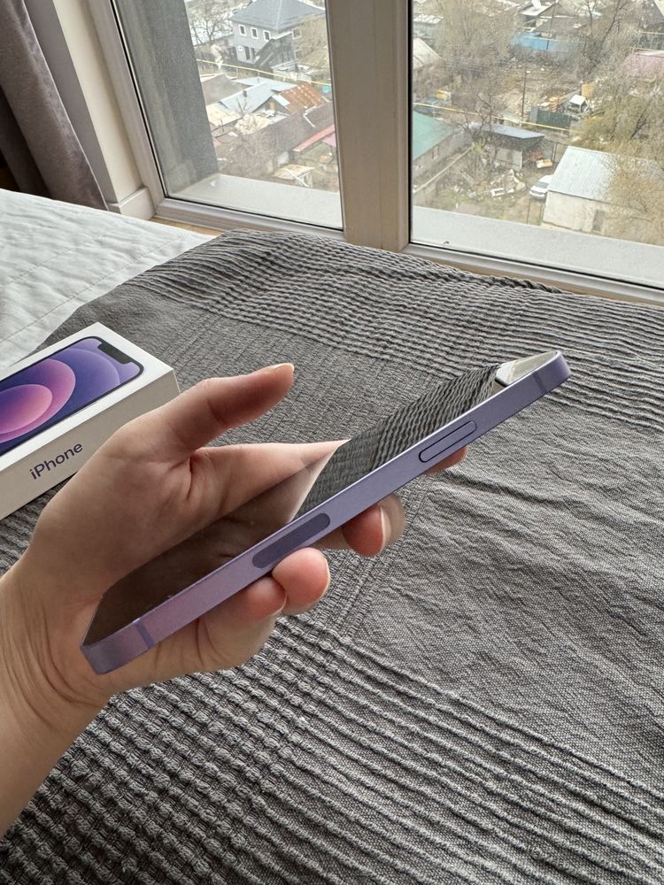 iPhone 12 64gb фиолетовый (ТОРГА НЕТ, ОБМЕНА НЕТ)