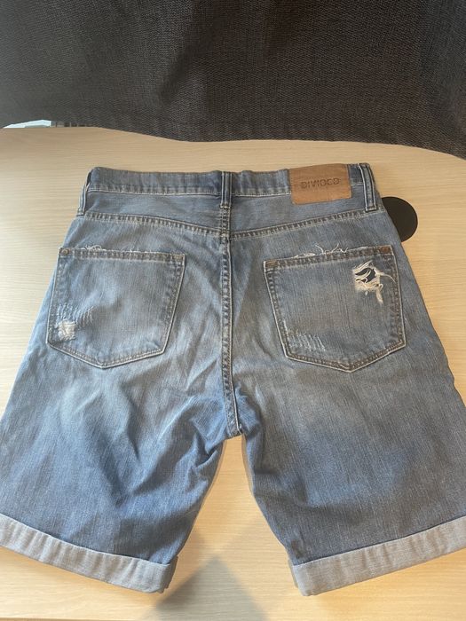 Blugi scurti H&M