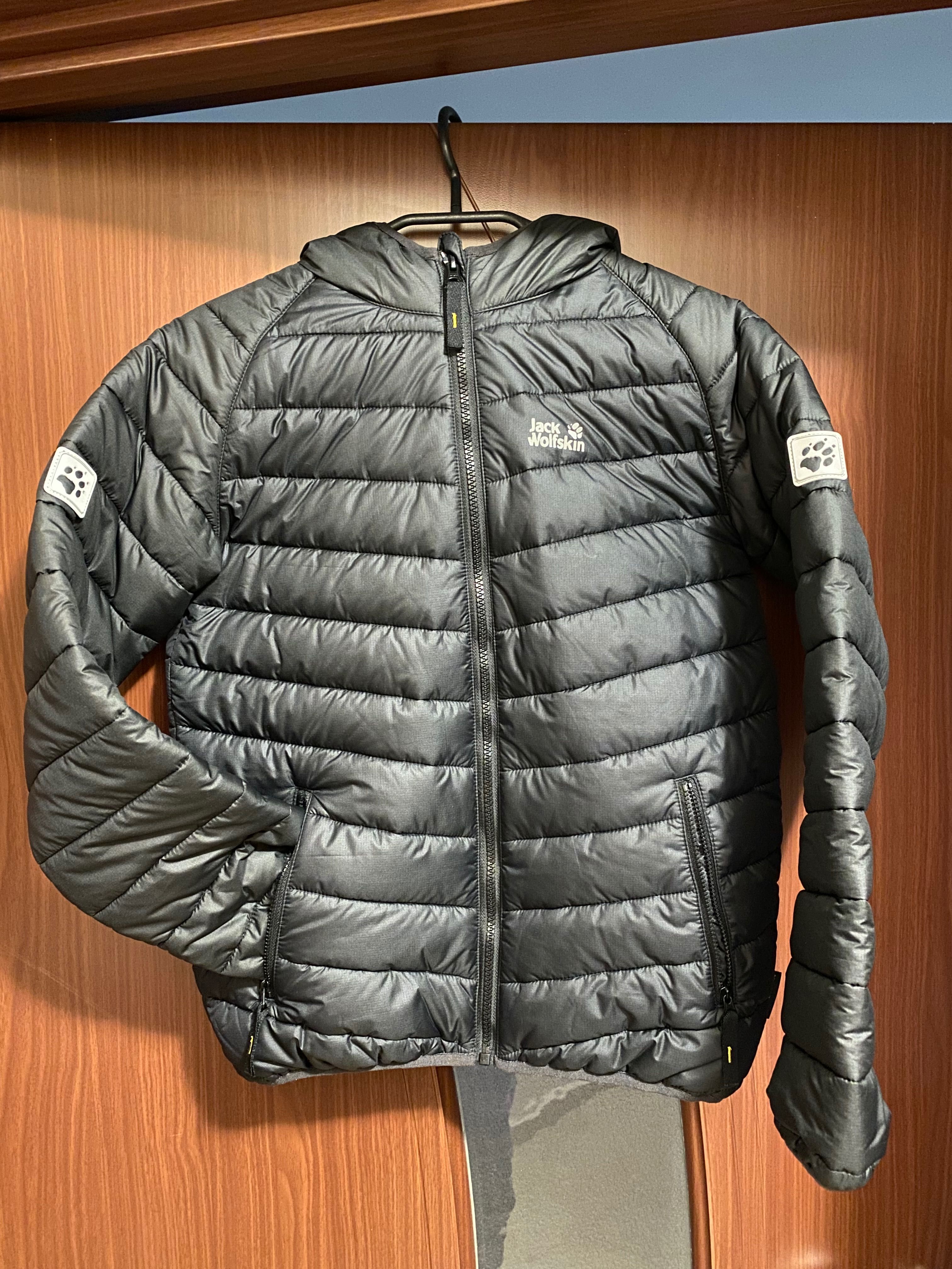 Детско/дамско яке Jack Wolfskin 152см/ ХС