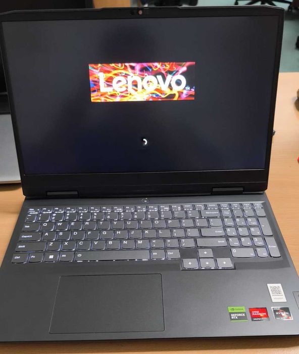 Laptop Lenovo IdeaPad Gaming 3 15ARH7 cu procesor AMD Ryzen™ 5 7535HS