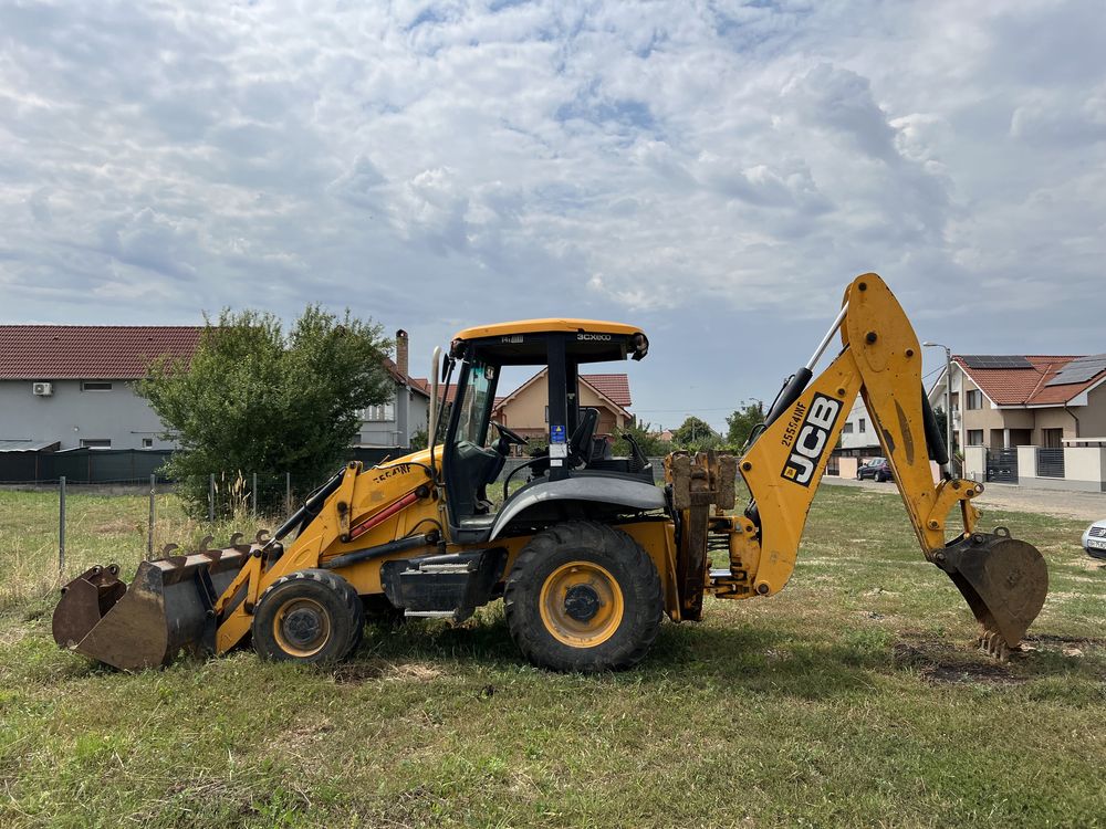 Buldoexcavator jcb 3cx