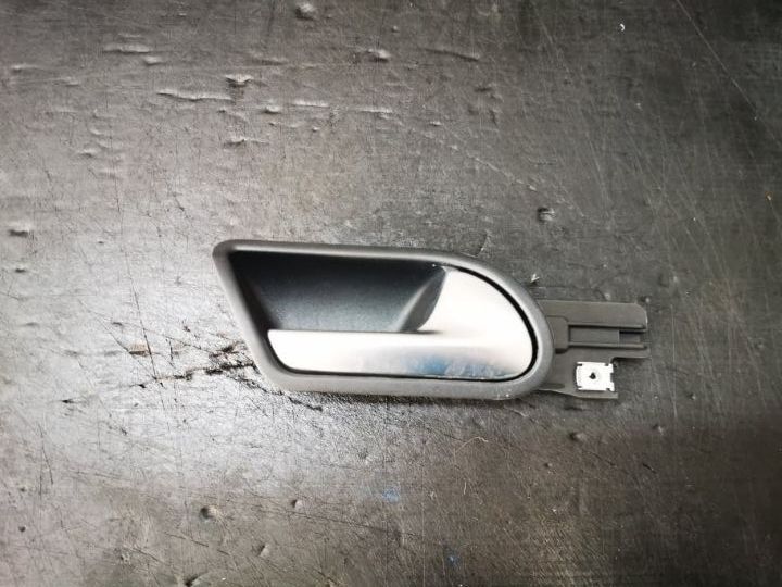 Maner interior dreapta spate vw golf 5 1k1 1k4839114b