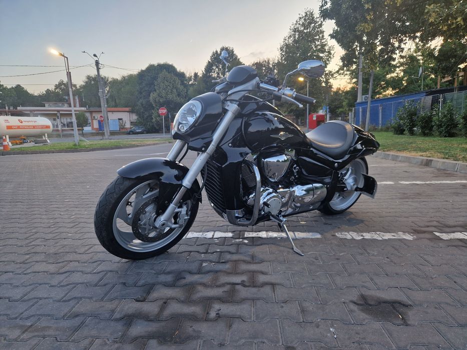 Suzuki Intruder M109
