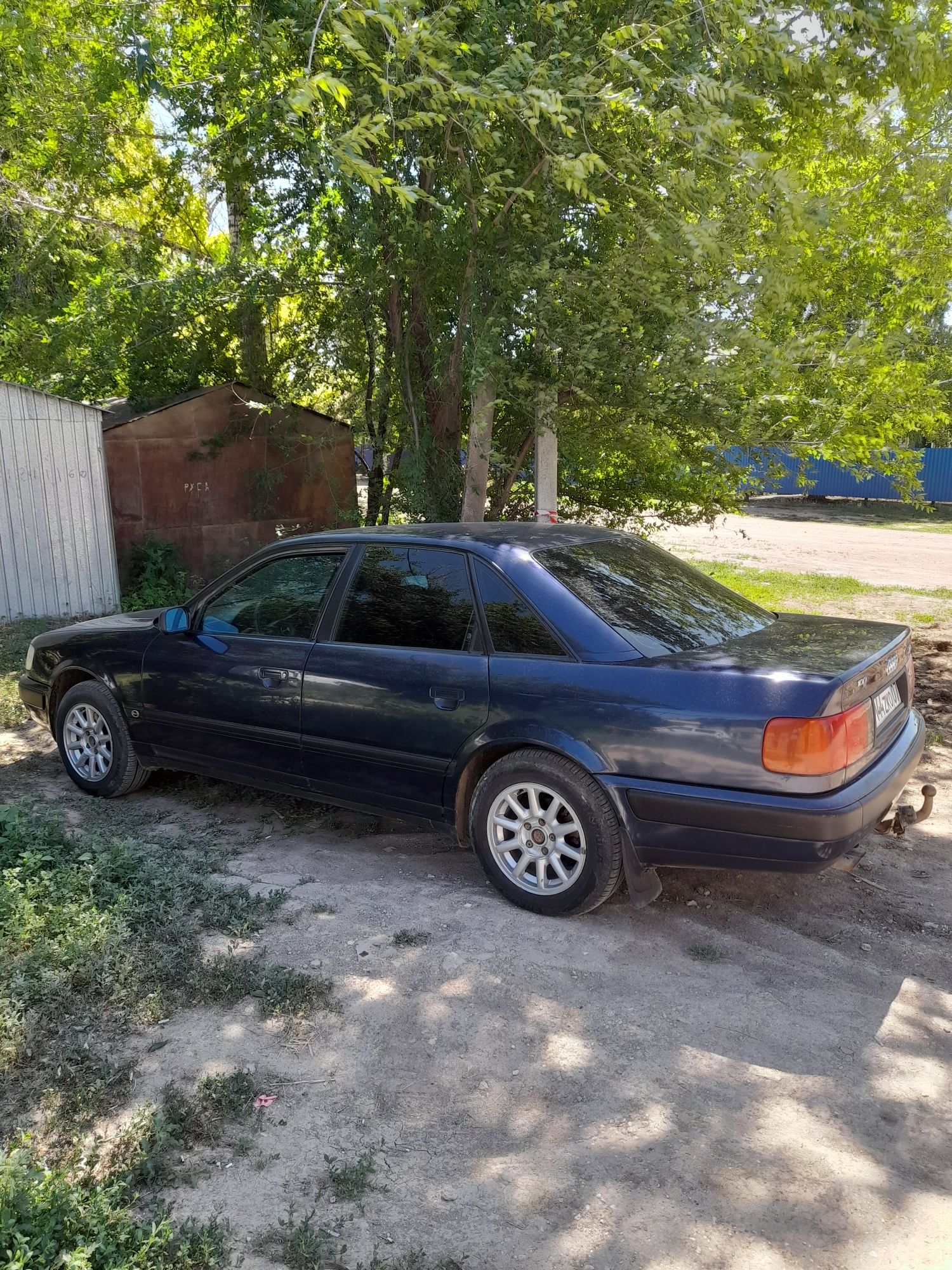 Продаётся ауди100