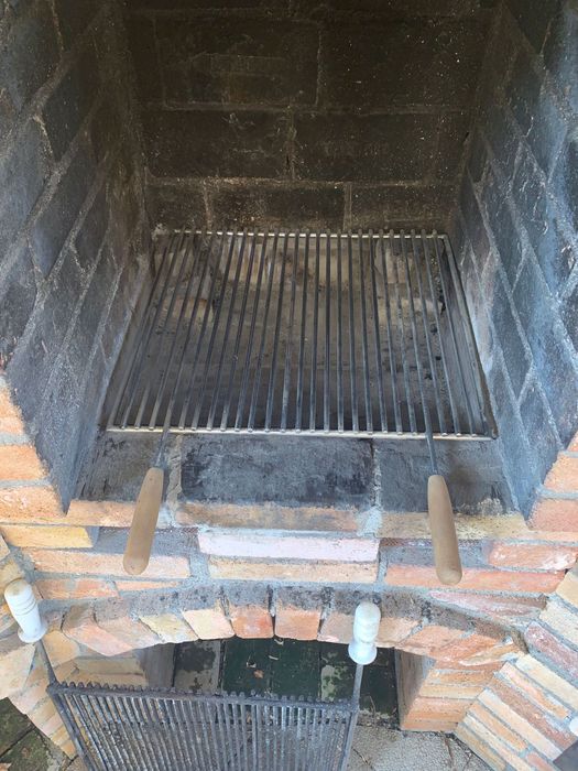 Vand gratare pe comanda