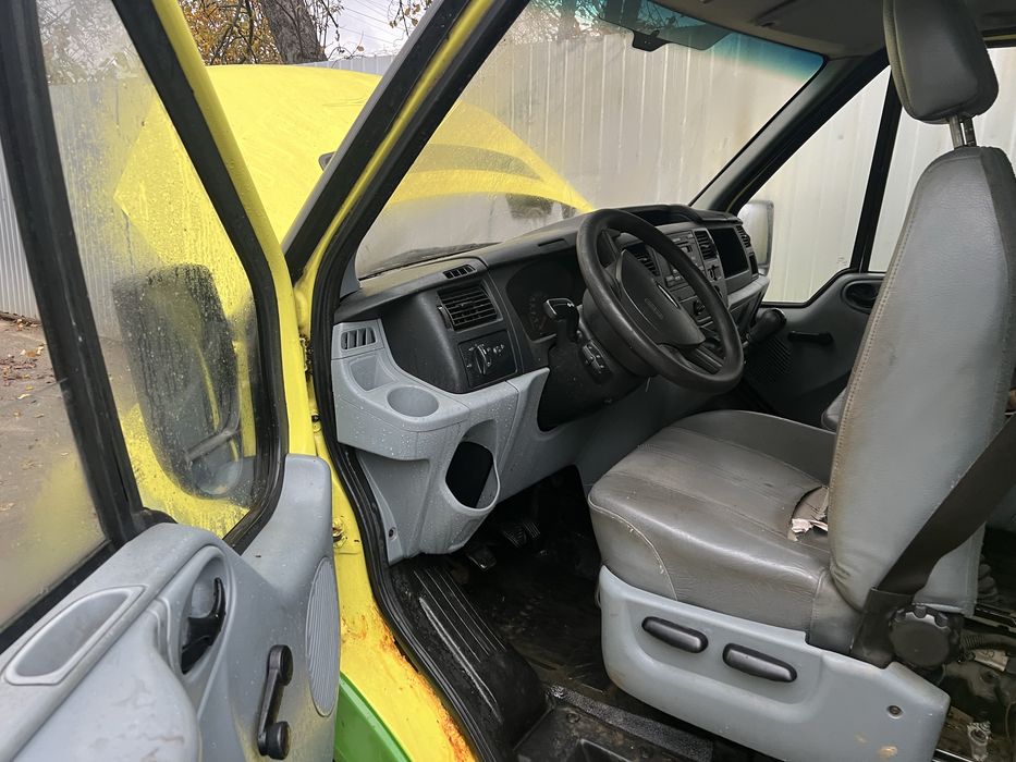 Bara fata! Capota motor! Ford tranzit transit 2008! 2,2 tdci