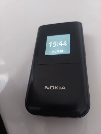 Nokia 2720 srochno sotiladi