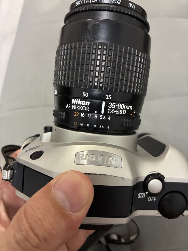Nikon Pronea S APS SLR + Nikon AF Nikkor 35-80 1:4-5.6D
