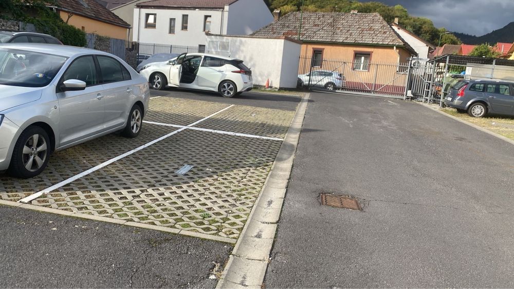 Vând loc de parcare Racadău – Alphaville 1