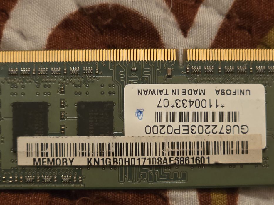 Пръчки рам за лаптоп и компютър