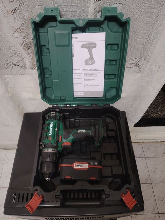 Акумолаторен винтоветрт PARKSIDE+ двойно зарядно и една батерия