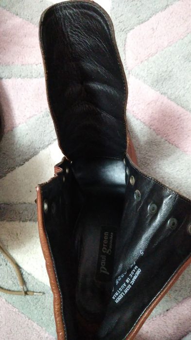 Ghete piele Paul Green, m:5(38),30 lei