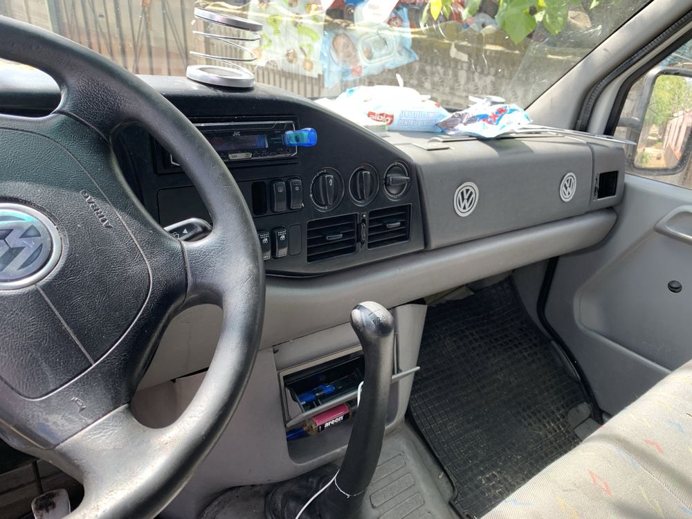 Volkswagen LT 35 ,9 locuri , motor 25