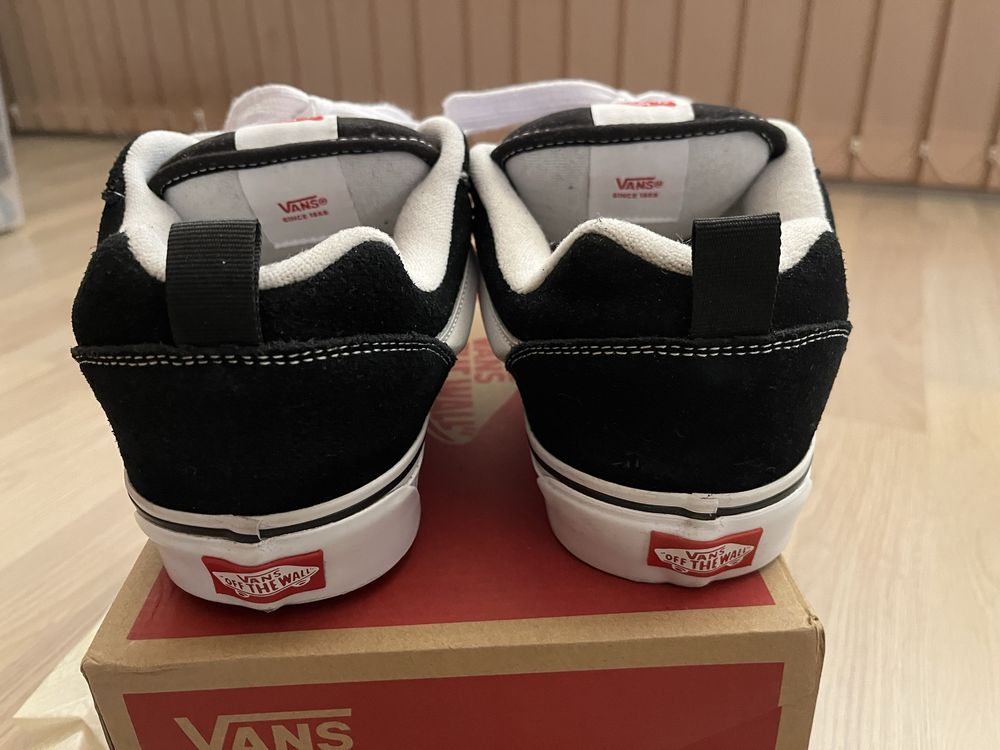 Vans KNU Skool EU 43 (28cm)