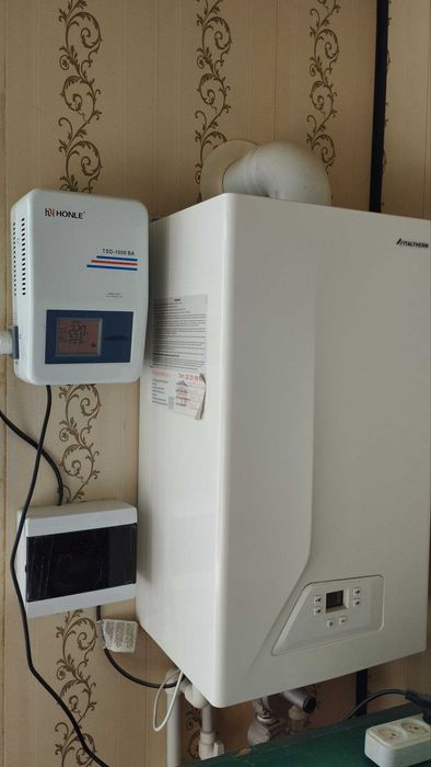 Chirchiq shahri 10-mikrorayondan 2-xonali kvartira sotiladi.