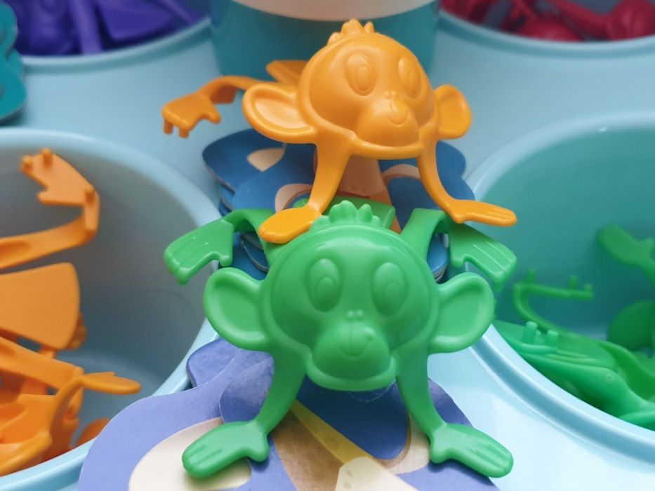 Jocuri pentru copii  Coco Jump Hasbro copii 4+