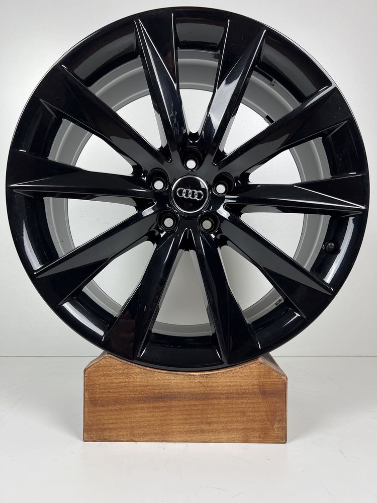 Se vinde set jante originale Audi R20 negre