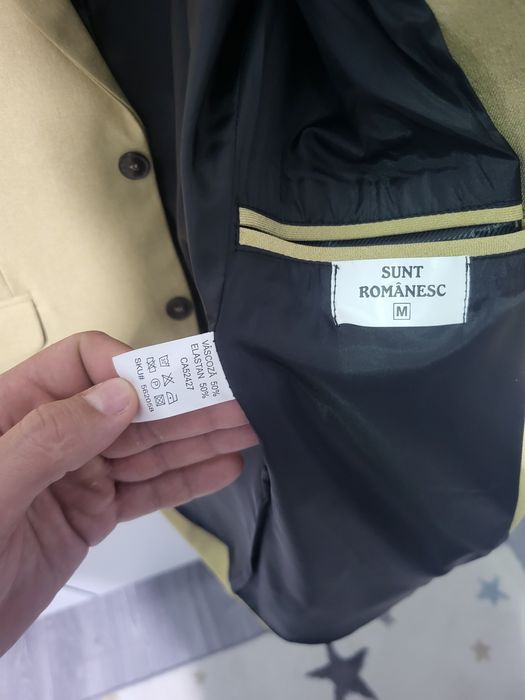 Sacou ca nou muștar