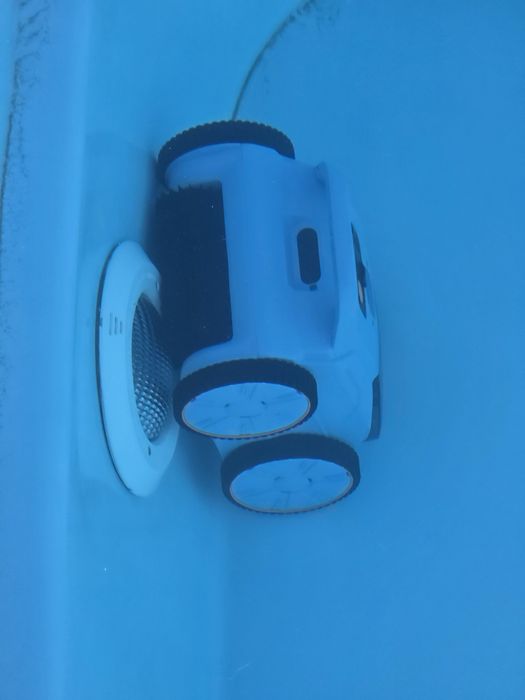 Robot automat curățare piscină