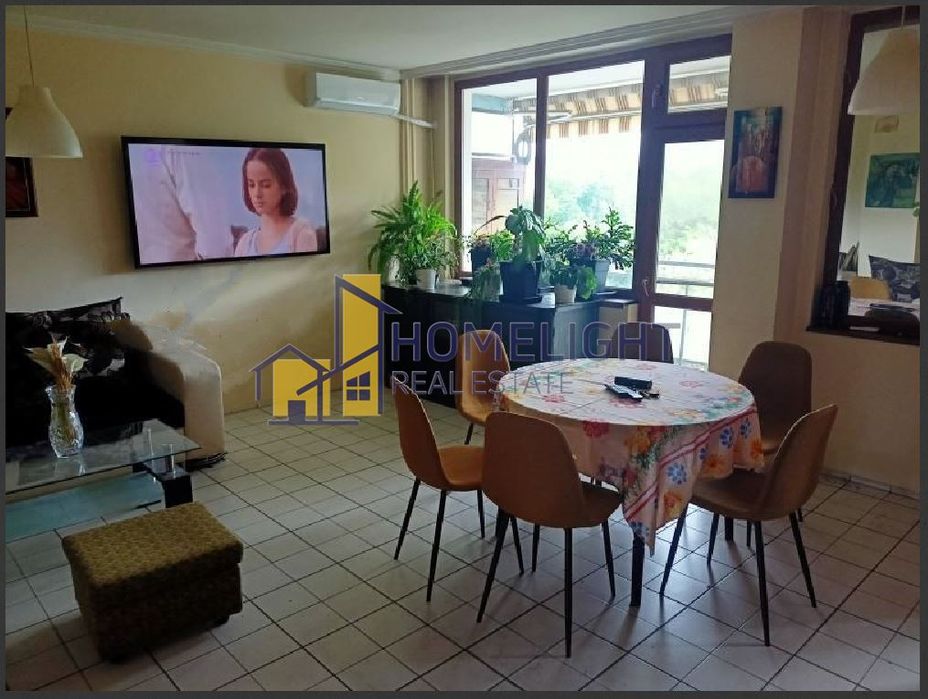 Продава се Тристаен апартамент в София, Център - 99 кв.м за 2576 €/кв.м - Снимка #2