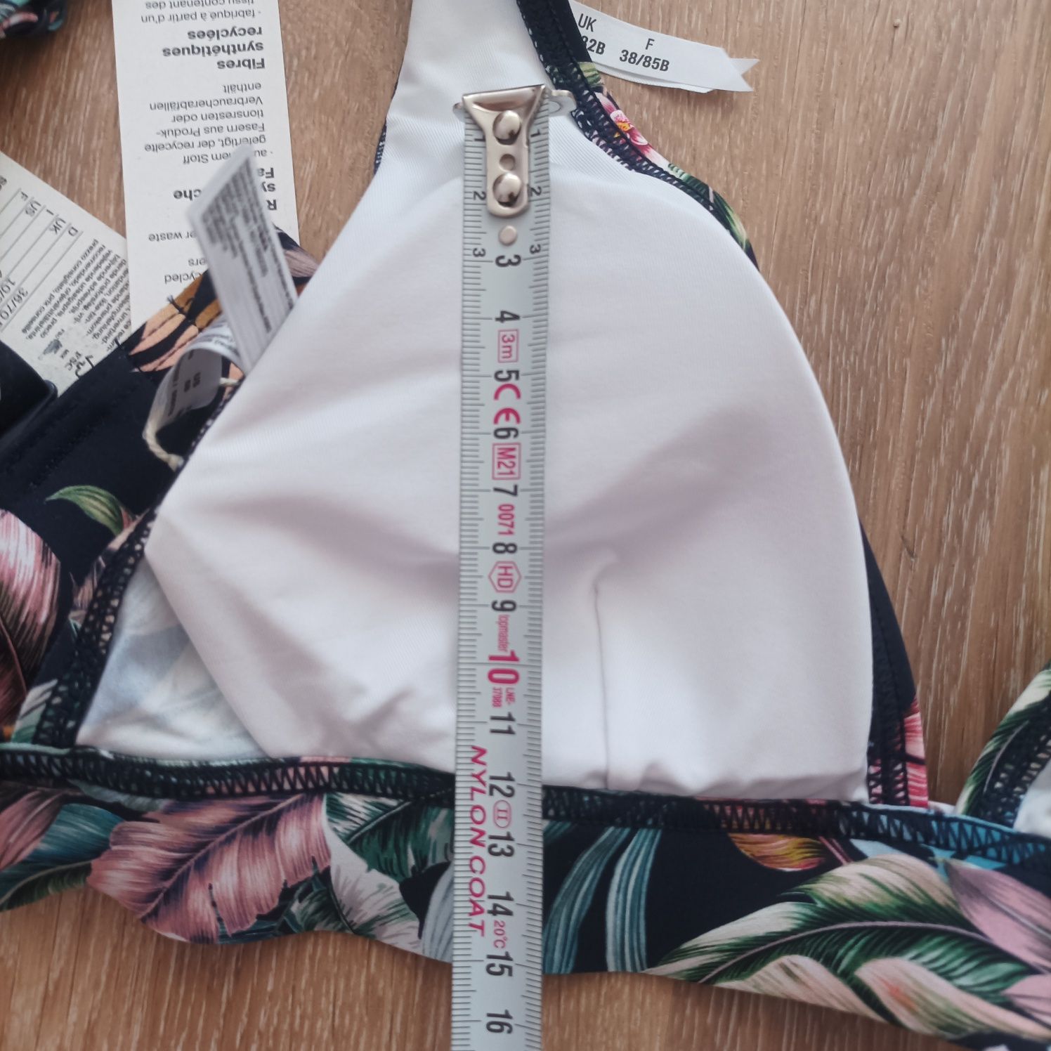 Esprit /Oneill 36B/C  висока талия нов оригинален бански