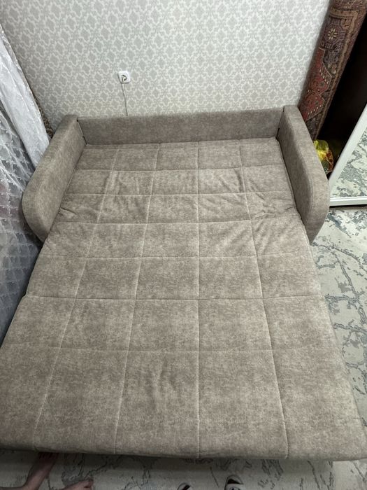 Продам диван в отличном состоянии