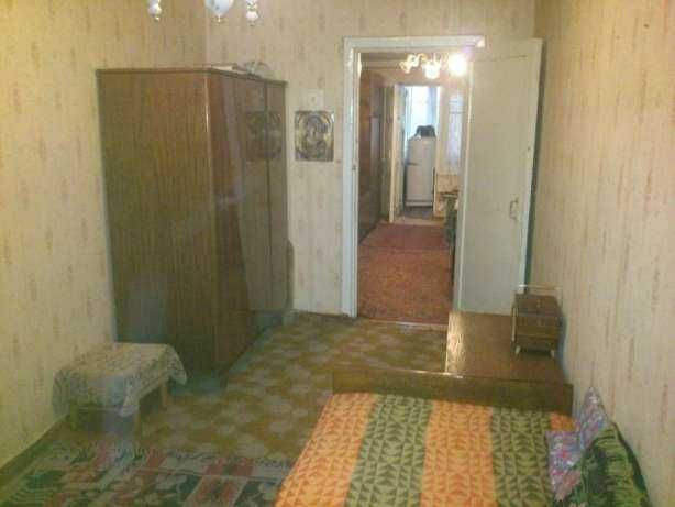 продам квартиру м. Космонавты, Корзинка 3-х комнатная, 70 м2