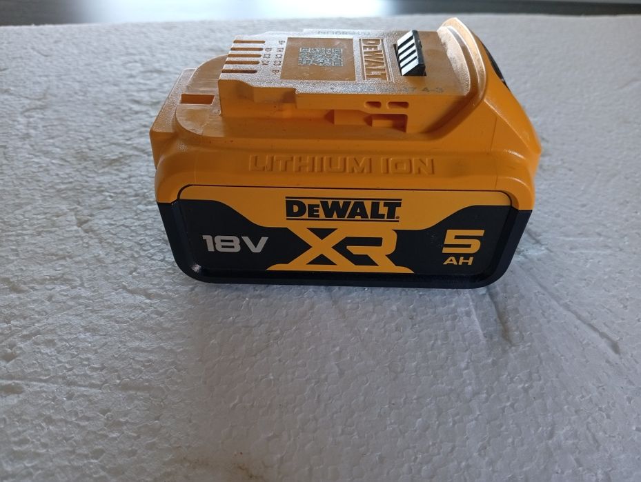Acumulator dewalt 18v 2025