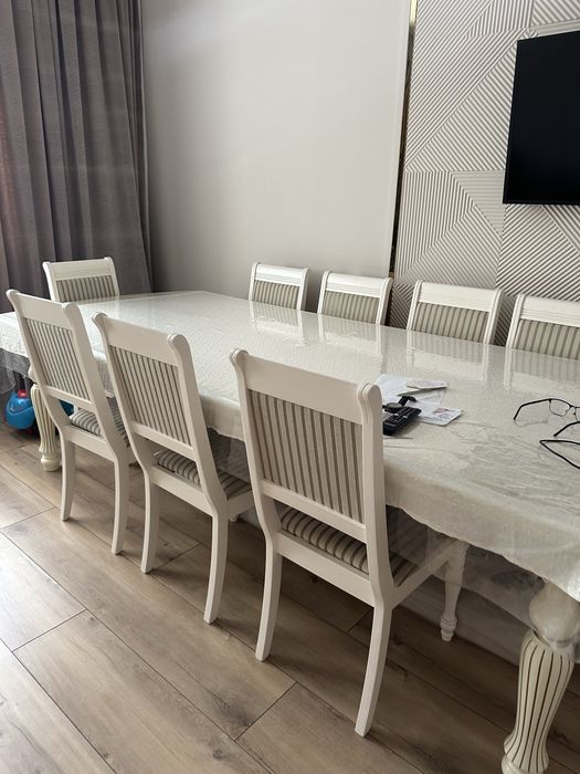 стол со стульями дерево( Пр-во Малайзия)