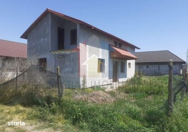 Casa P+M, teren 300 mp, LA ROSU, Cazasu