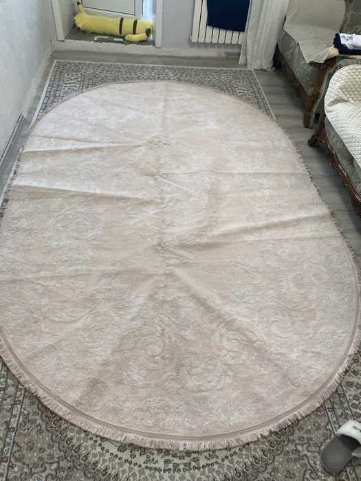 Продам Ковер хороший