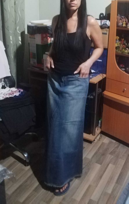 Дънкова пола -М / Л размер