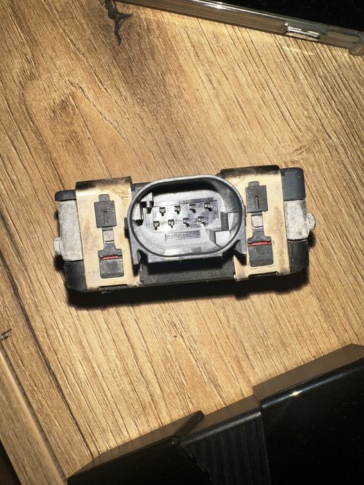 Senzor radar distronic 3Q0907561B VW Passat/Superb etc 2014-2020