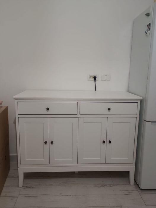 Vând Bufet Nou Ikea - IDANÄS alb 124x50x95 cm
