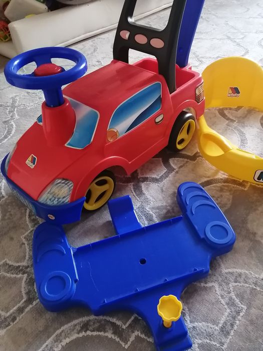 Продам детскую машину