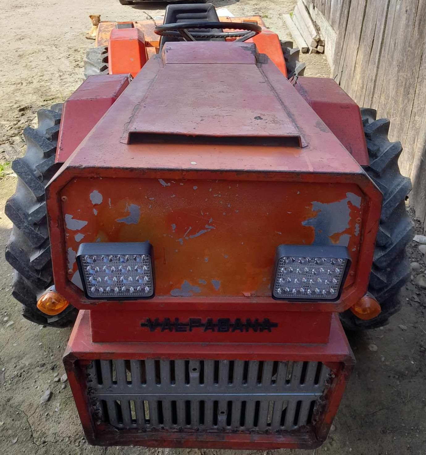 tractor valpadana