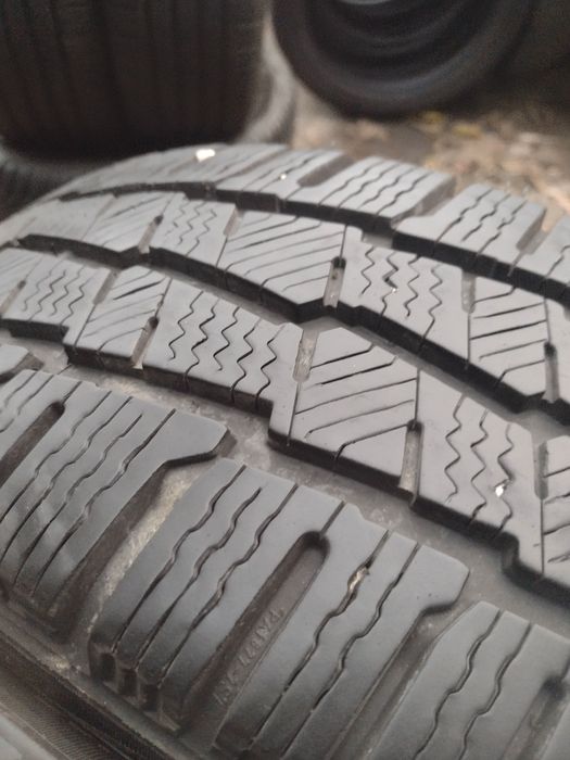 Перфектни 4бр.205/65/16С зимни