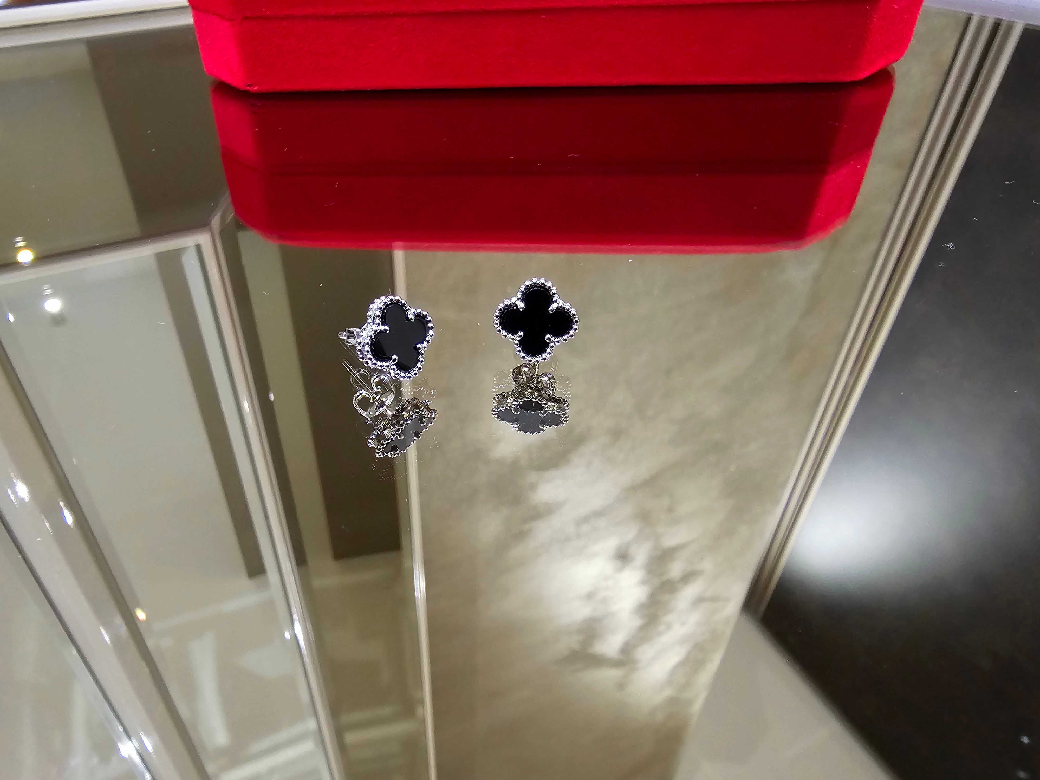 Van Cleef & Arpels VCA Silver Onyx Sweet Alhambra Clover Дамски Обеци