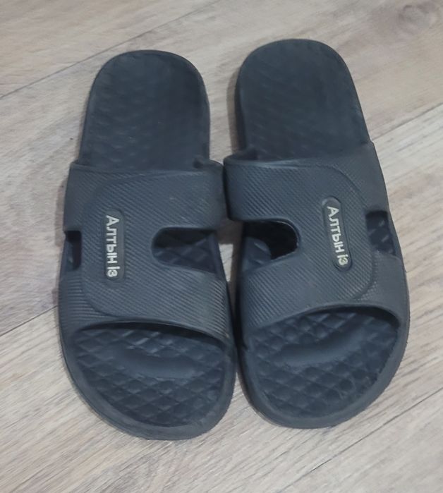 Сланцы для мужчин