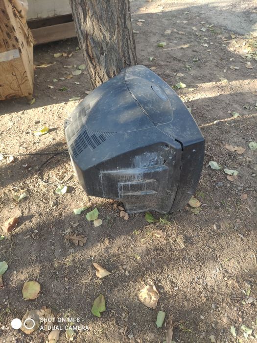 Телевизор старый LG