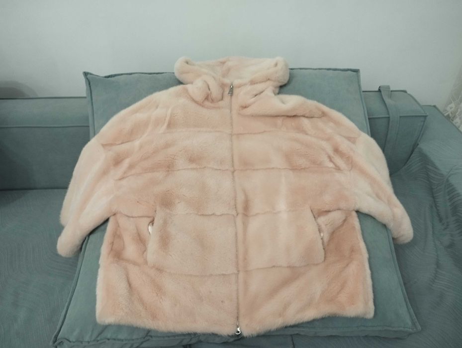 Шуба норковая в отличном состоянии