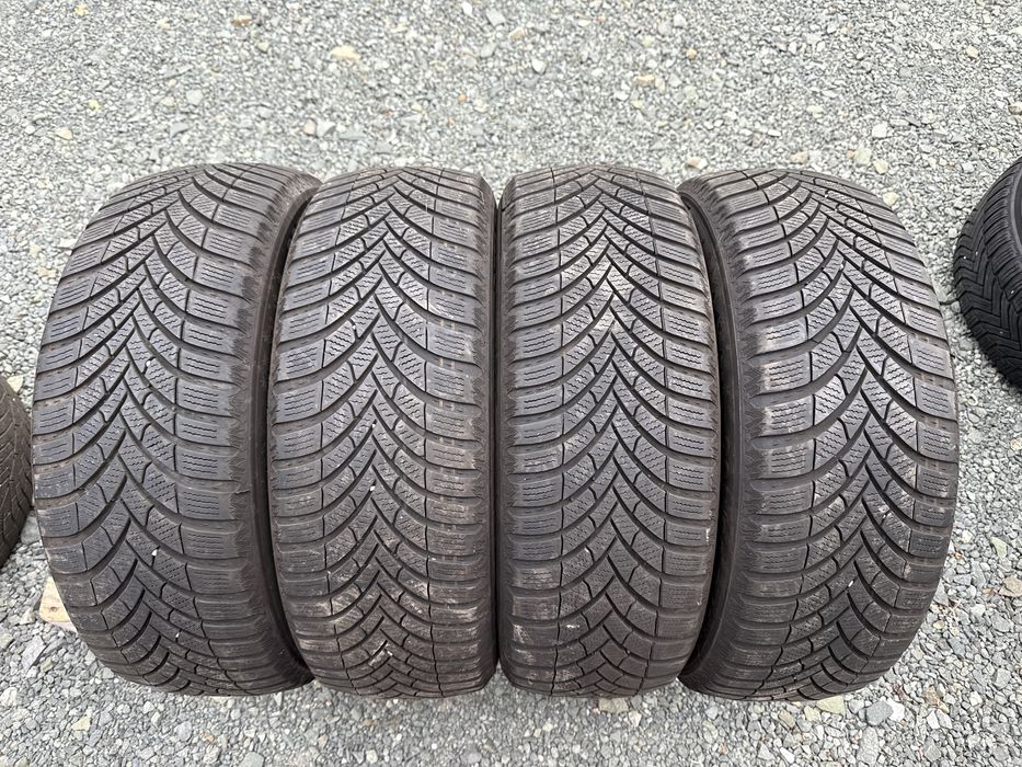 4бр. Зимни Гуми 205/60R/16 -SEMPERIT- DOT:2523+4622- 6.3мм+5.7мм