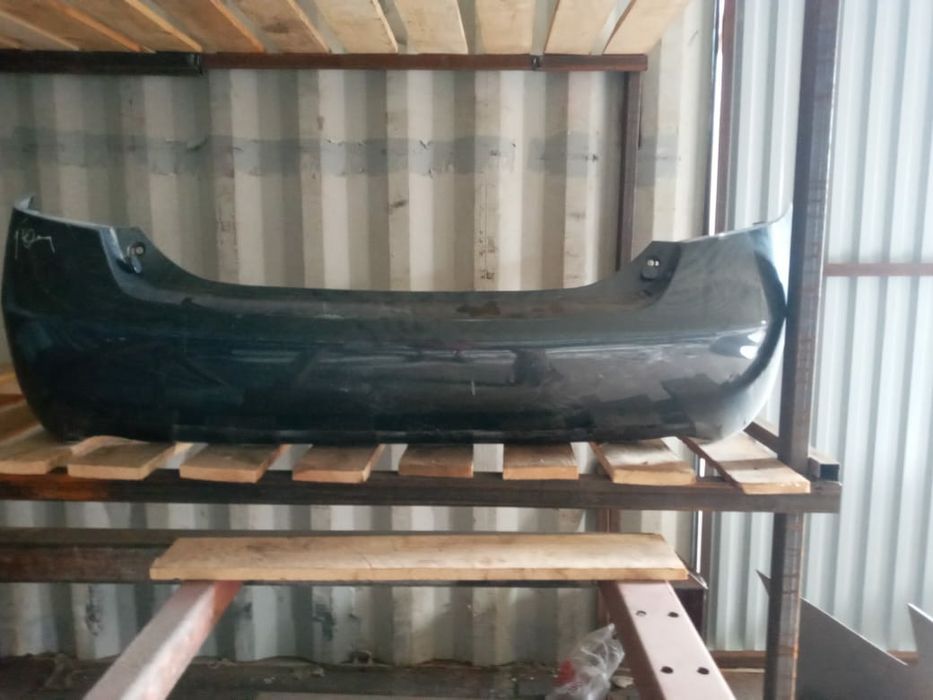 Задний бампер на  Тойота камри 40-45