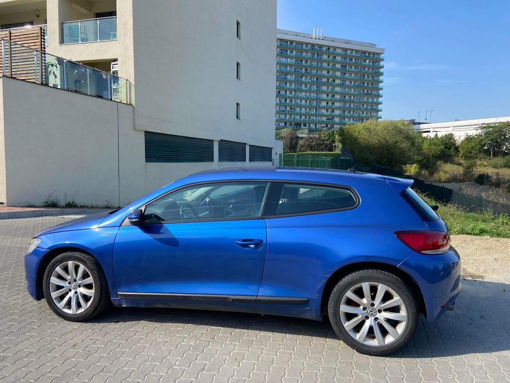 volkswagen scirocco 2010