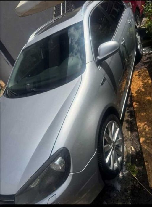Usi/Capota/Bara/Dezmembrez/Oglinzi/Faruri/Fuzeta/Motor Vw GOLF 6