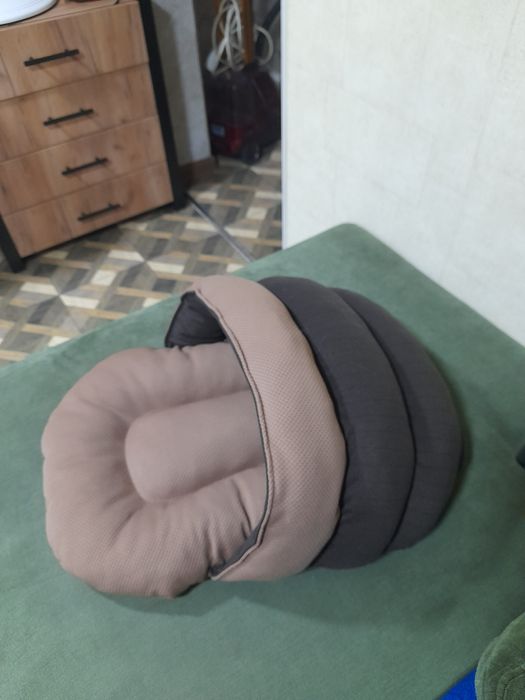 Лежанка для кошек и собак