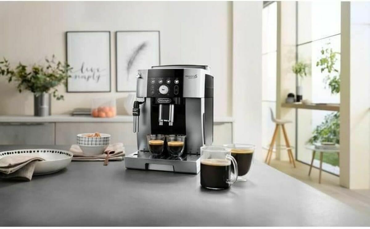Espressor DeLonghi automat cafea boabe 15 bar 1450W DeLonghi | 021112